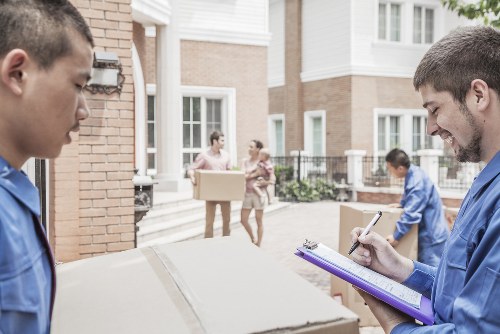 Local home removals planning for Bow properties and access challenges
