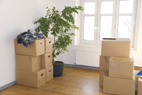 Careful loading and delivery service in East London